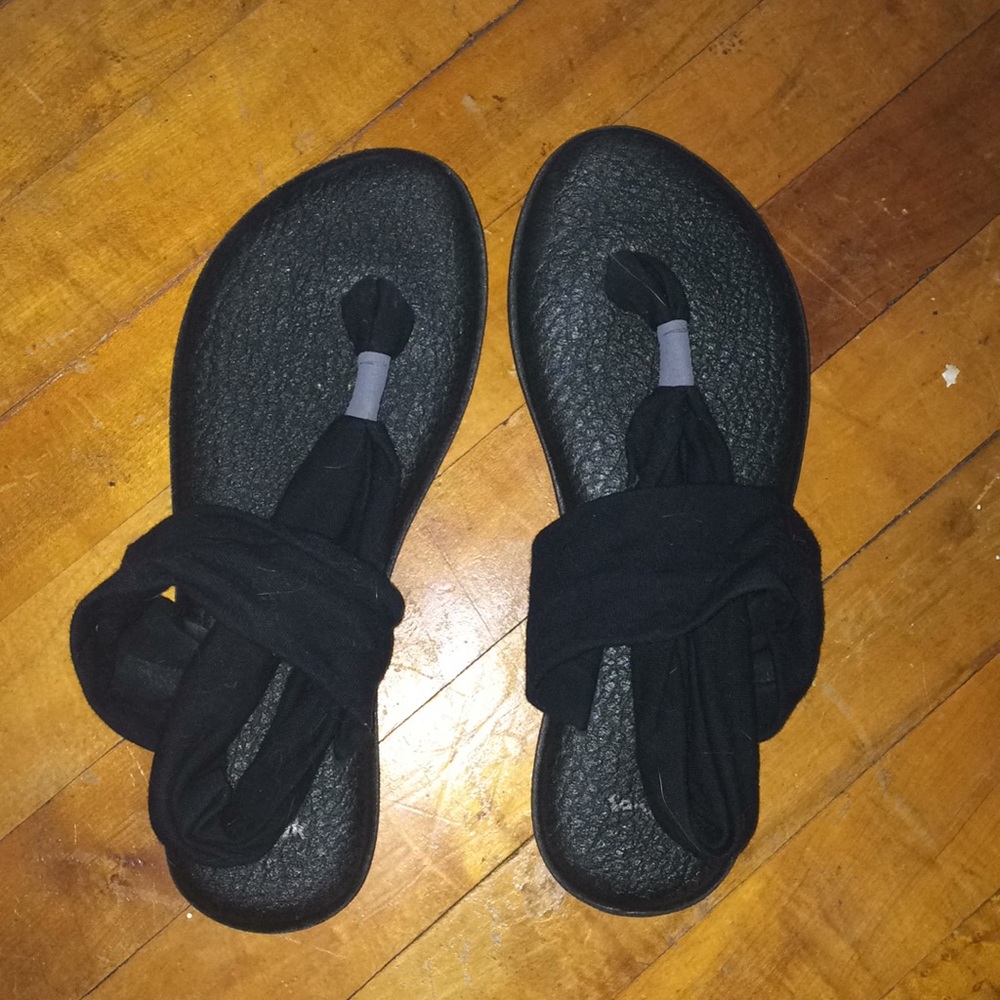 Sanuk Sandals!